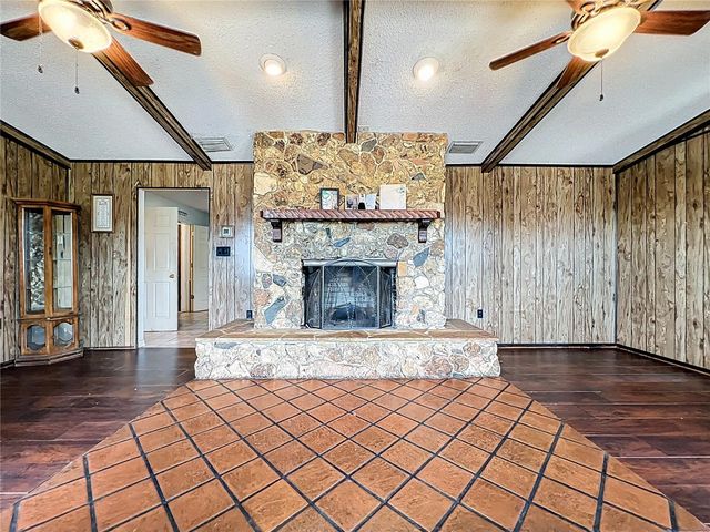 1029 MICHELLE COURT, Tavares, FL 32778