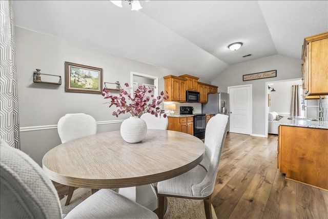 40 ROYAL VIEW CV, Oakland, TN 38060
