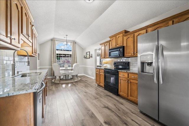 40 ROYAL VIEW CV, Oakland, TN 38060