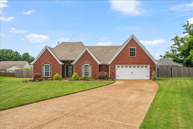 40 ROYAL VIEW CV, Oakland, TN 38060