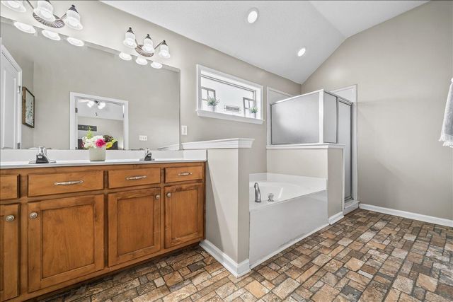 40 ROYAL VIEW CV, Oakland, TN 38060