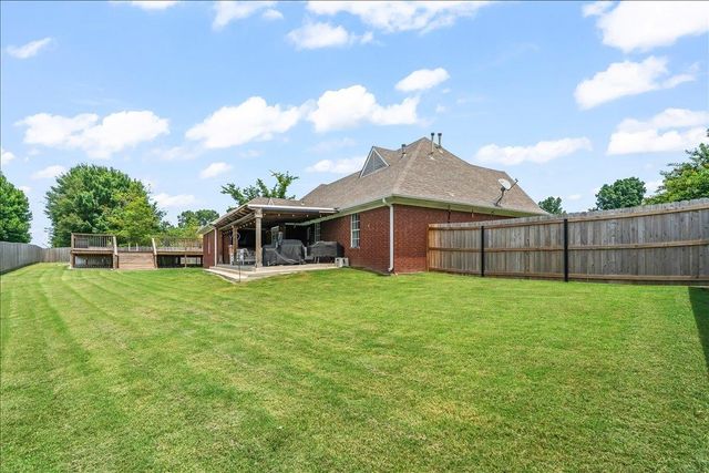40 ROYAL VIEW CV, Oakland, TN 38060