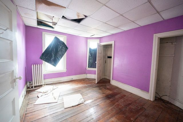 23 Spring Street, Pawtucket, RI 02860