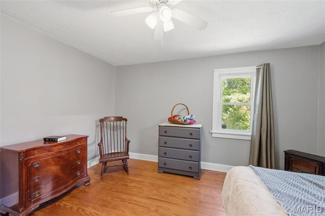 10411 Maddox Place, Overland, MO 63114