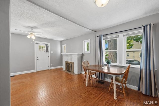 10411 Maddox Place, Overland, MO 63114