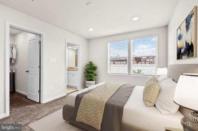 657 MOZART WAY, Baltimore, MD 21224