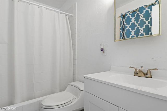 2990 Ferndale Street, Las Vegas, NV 89121