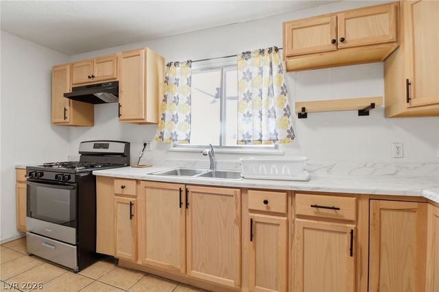 2990 Ferndale Street, Las Vegas, NV 89121