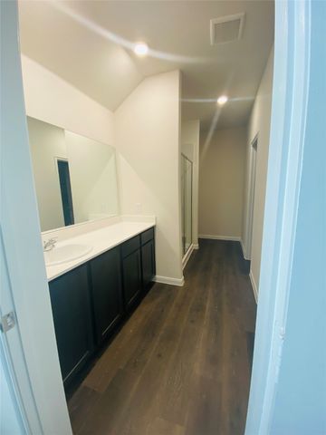 3700 Southbend Drive, Denison, TX 75020