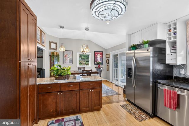 1026 BOSLEY, Cockeysville, MD 21030