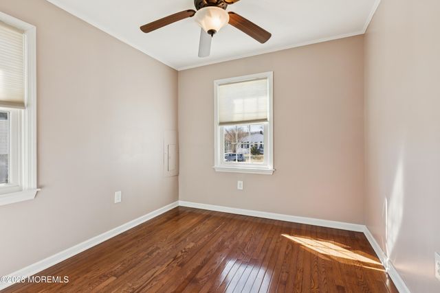 33 Willow Street, Port Monmouth, NJ 07758