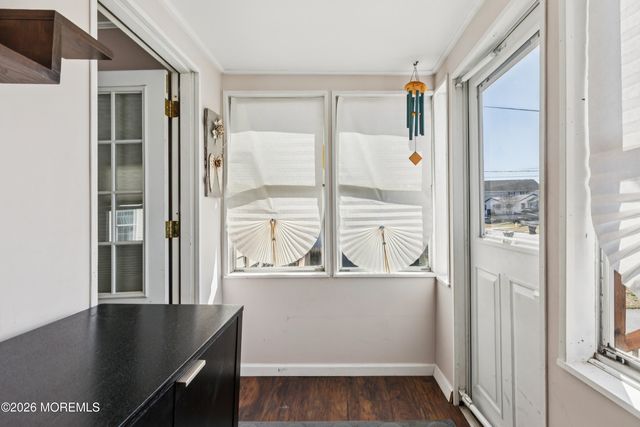 33 Willow Street, Port Monmouth, NJ 07758