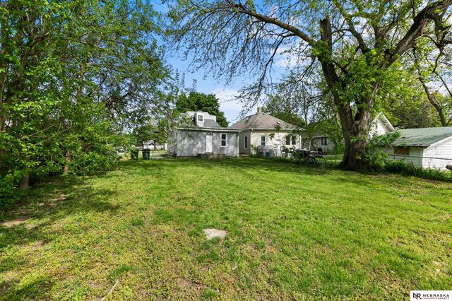 2513 S 10th Street, Lincoln, NE 68502
