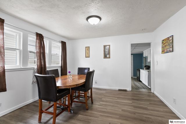 2513 S 10th Street, Lincoln, NE 68502