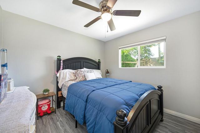 10425 Mills Tower Dr, Rancho Cordova, CA 95670