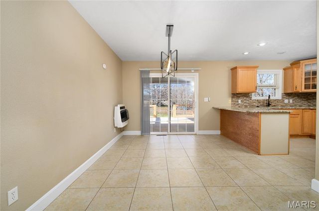 21042 Larson Road, Waynesville, MO 65583