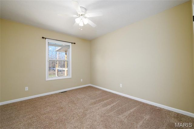 21042 Larson Road, Waynesville, MO 65583