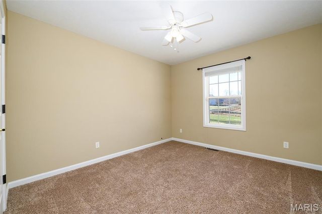 21042 Larson Road, Waynesville, MO 65583