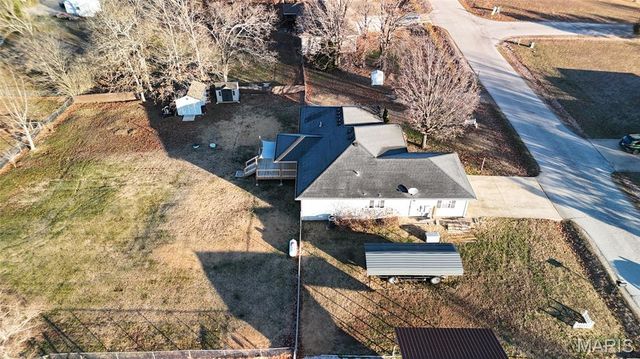 21042 Larson Road, Waynesville, MO 65583