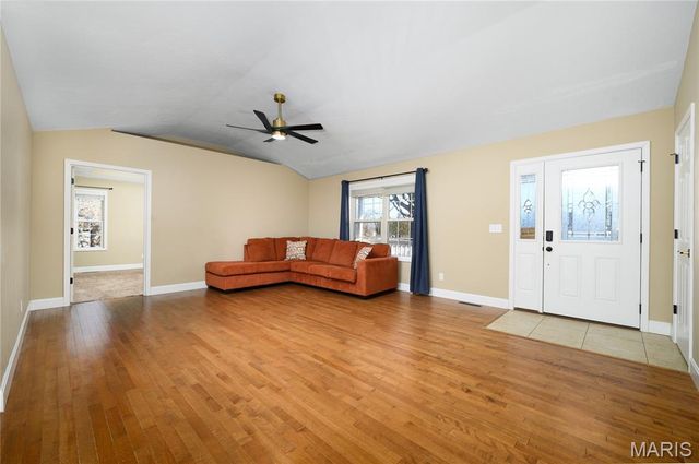 21042 Larson Road, Waynesville, MO 65583