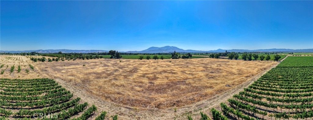 Image 13 of property listing at 4635 Davis Drive, Lakeport, CA 95453