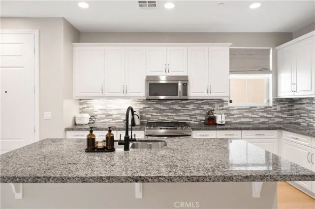 3363 E Pine Ridge, Ontario, CA 91761