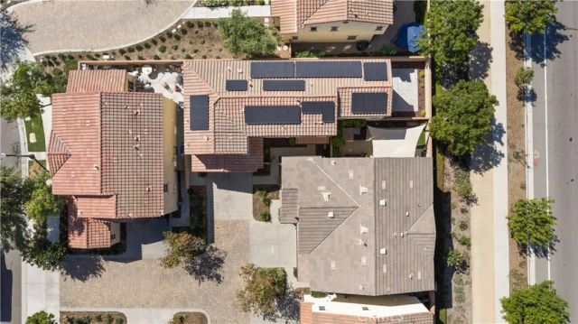 3363 E Pine Ridge, Ontario, CA 91761