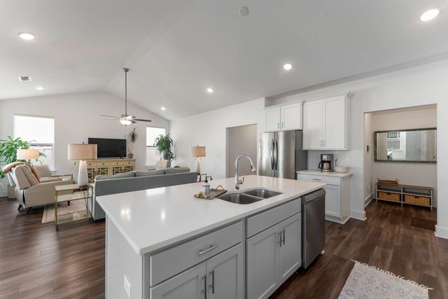 2311 Murano Dr, Murfreesboro, TN 37128