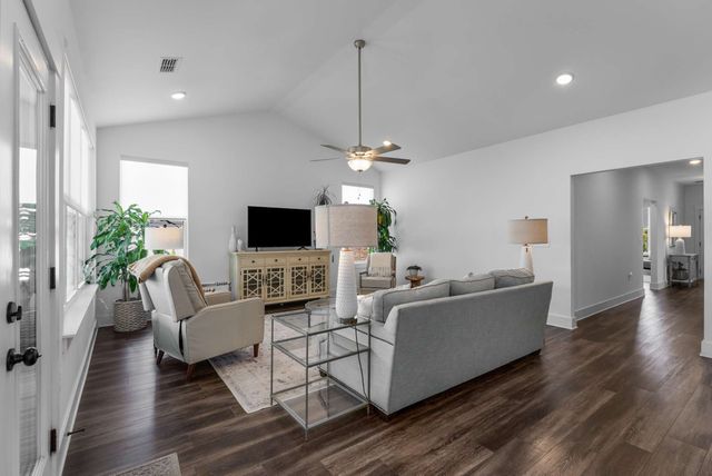 2311 Murano Dr, Murfreesboro, TN 37128