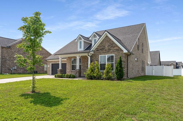 2311 Murano Dr, Murfreesboro, TN 37128