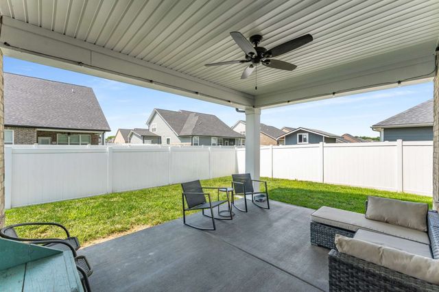 2311 Murano Dr, Murfreesboro, TN 37128