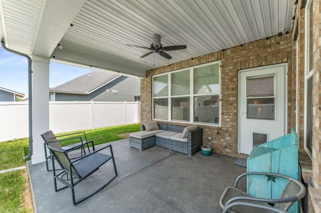 2311 Murano Dr, Murfreesboro, TN 37128