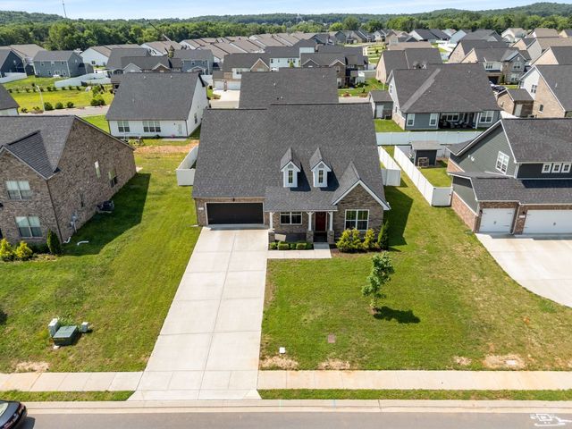 2311 Murano Dr, Murfreesboro, TN 37128