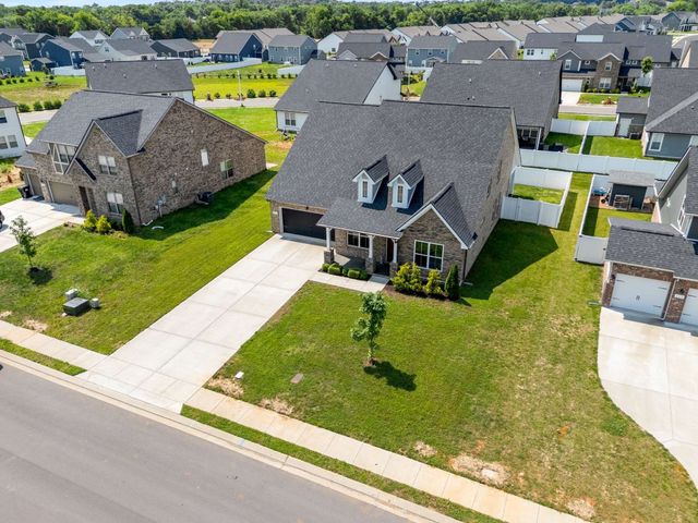 2311 Murano Dr, Murfreesboro, TN 37128
