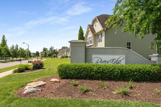 2311 Murano Dr, Murfreesboro, TN 37128