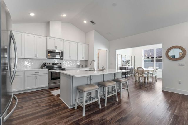 2311 Murano Dr, Murfreesboro, TN 37128