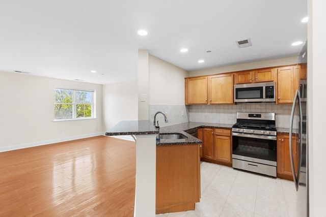 120 Wyllis Street 403, Everett, MA 02149