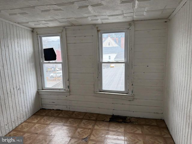 845 N 8TH ST, Reading, PA 19604