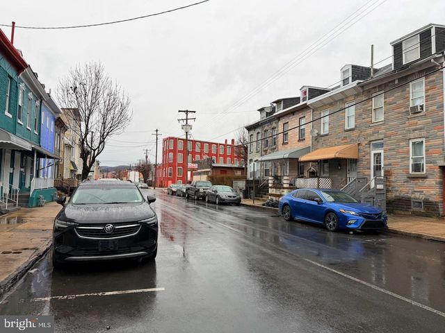 845 N 8TH ST, Reading, PA 19604