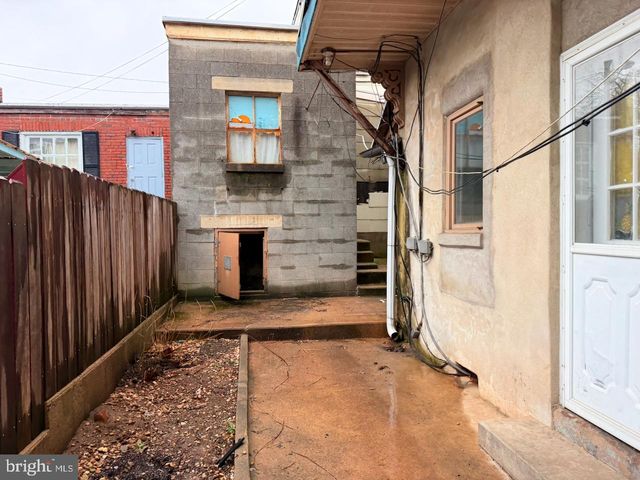 845 N 8TH ST, Reading, PA 19604