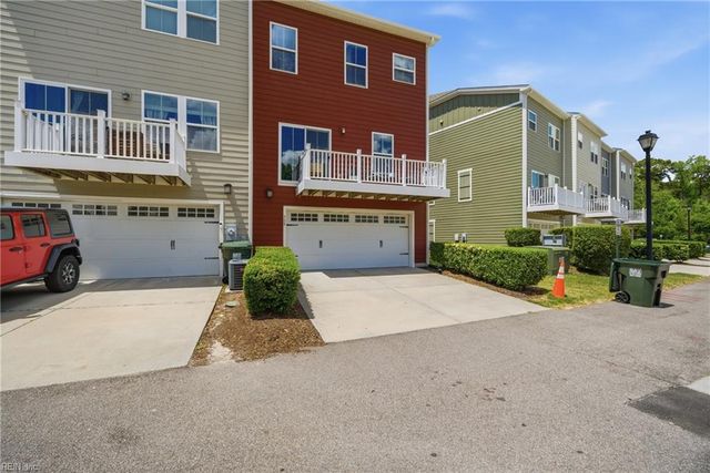 908 Avast WAY E, Chesapeake, VA 23323