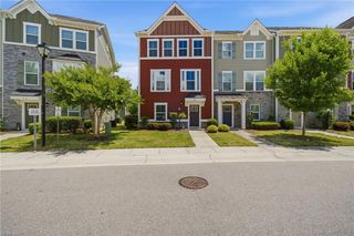 908 Avast WAY E, Chesapeake, VA 23323