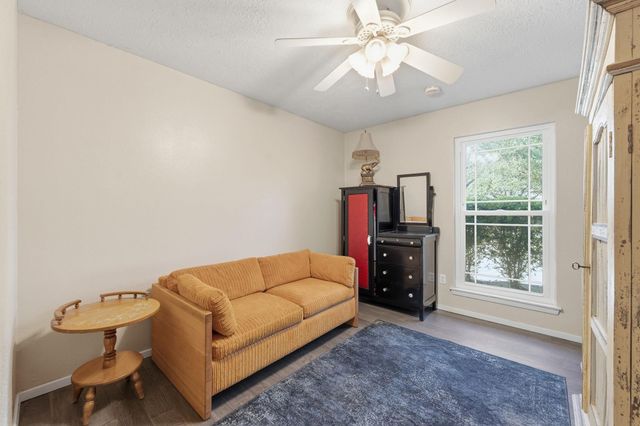 9806 Cassowary Drive, Conroe, TX 77385