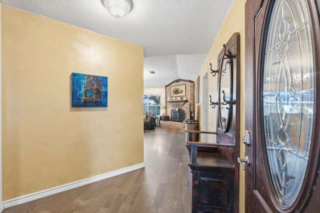 9806 Cassowary Drive, Conroe, TX 77385