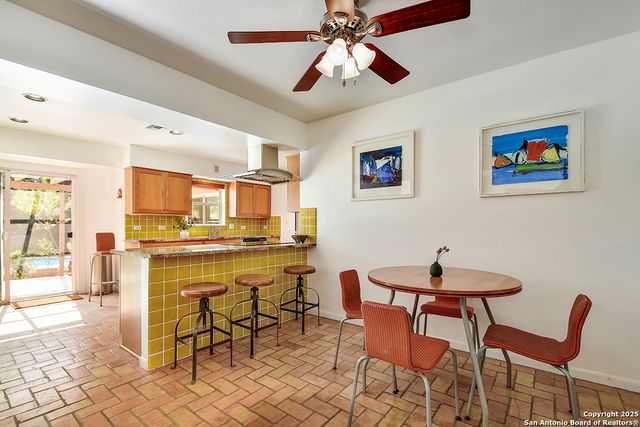 2702 Marlborough, San Antonio, TX 78230