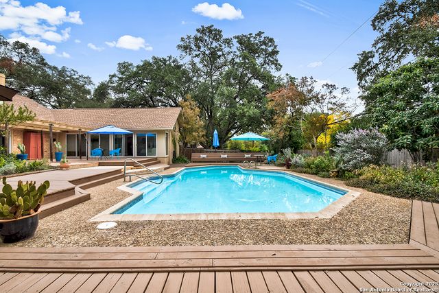 2702 Marlborough, San Antonio, TX 78230