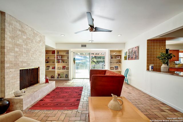 2702 Marlborough, San Antonio, TX 78230