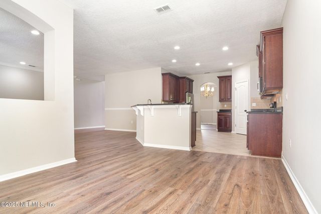 642 WAKEVIEW Drive, Orange Park, FL 32065