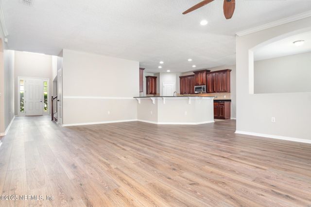 642 WAKEVIEW Drive, Orange Park, FL 32065