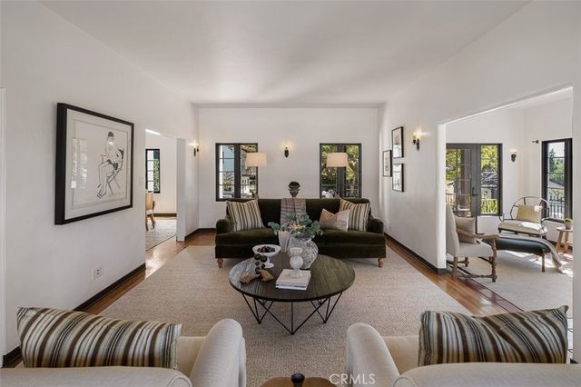 2098 Roosevelt, Altadena, CA 91001